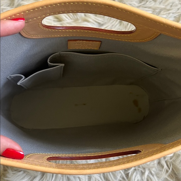 Louis Vuitton Beige and Tan Tote Bag - Picture 13 of 16